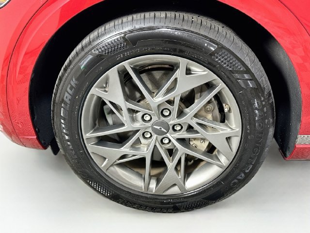 Used 2025 Genesis GV70 2.5T AWD/4WD image 36