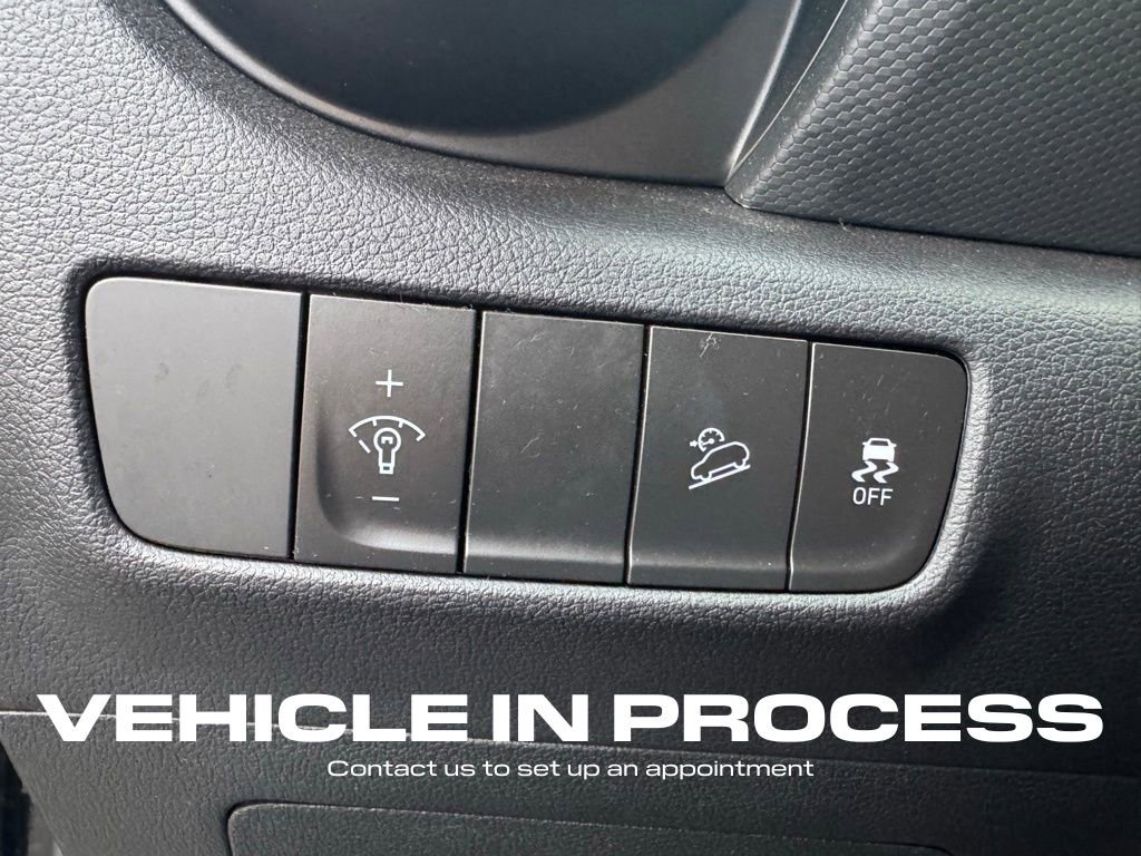 Used 2023 Hyundai Kona SEL w/ Cargo Package image 17