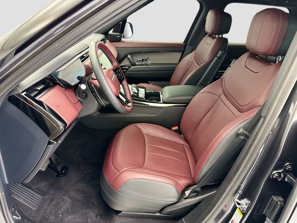 Used 2024 Land Rover Range Rover Sport Dynamic SE image 18