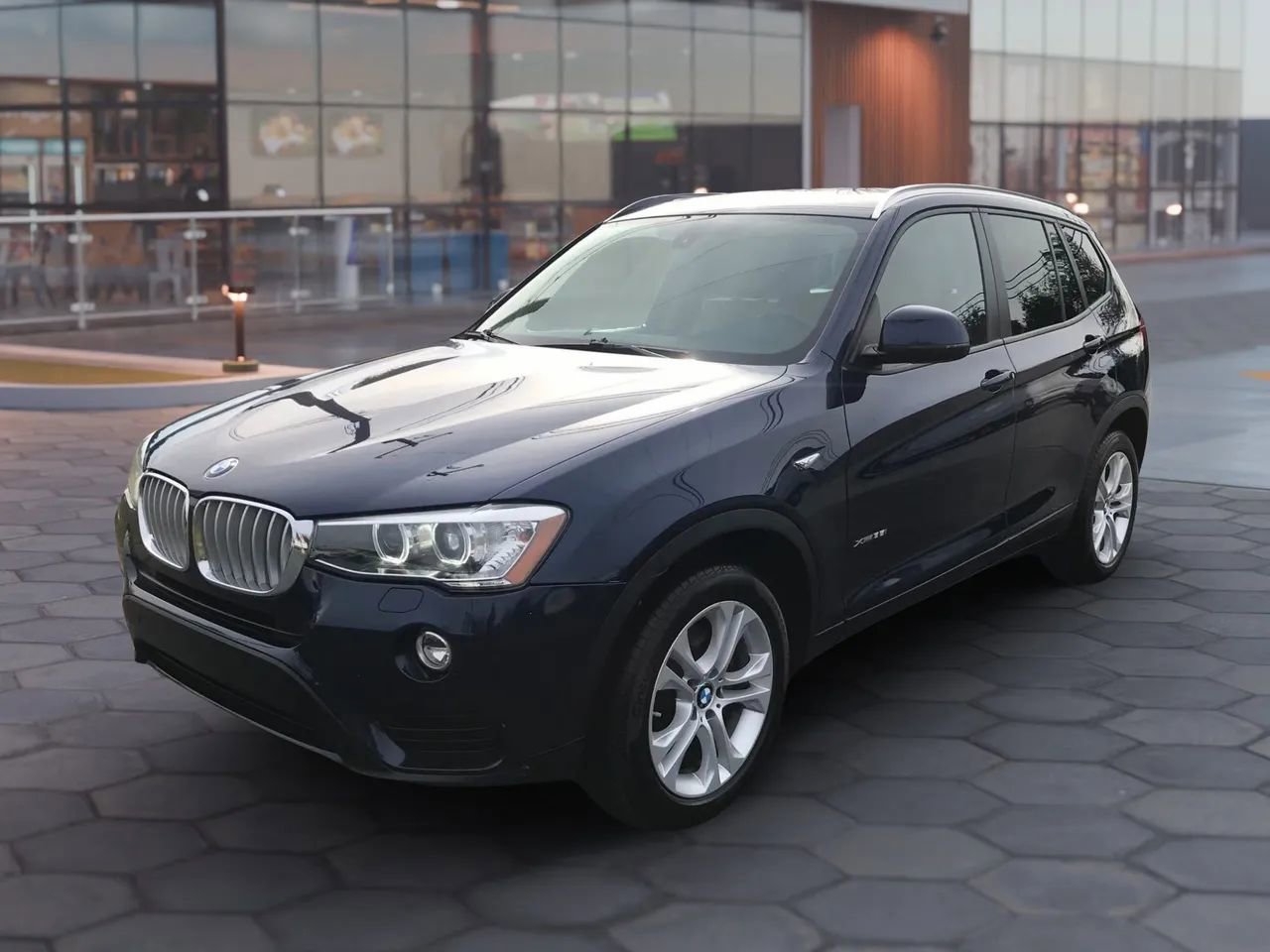 Used 2017 BMW X3 xDrive35i image 5