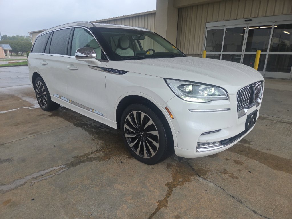 Used 2020 Lincoln Aviator Black Label Grand Touring w/ Class IV Trailer Tow Package AWD/4WD image 19