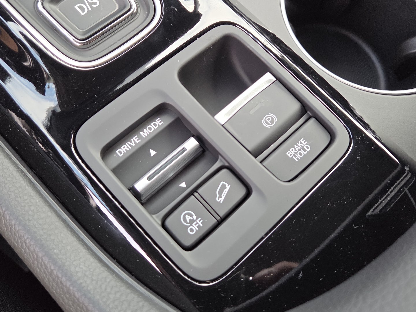 New 2026 Honda Pilot Touring image 10