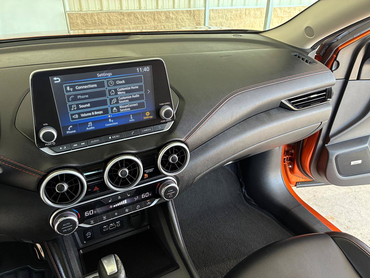 Used 2025 Nissan Sentra SR w/ SR Premium Package FWD image 18