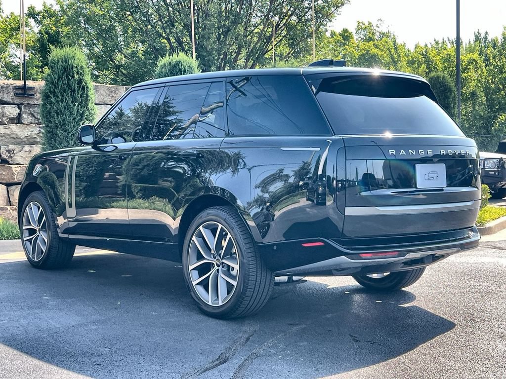 New 2026 Land Rover Range Rover SE AWD/4WD image 3