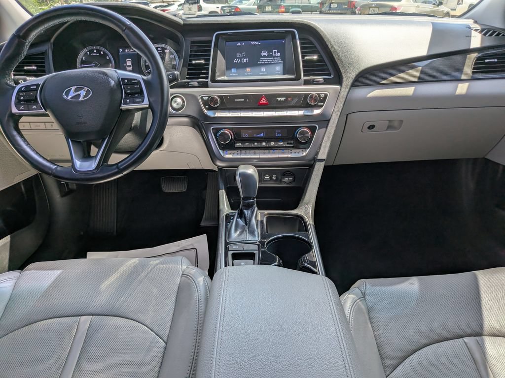 Used 2019 Hyundai Sonata Limited FWD image 14