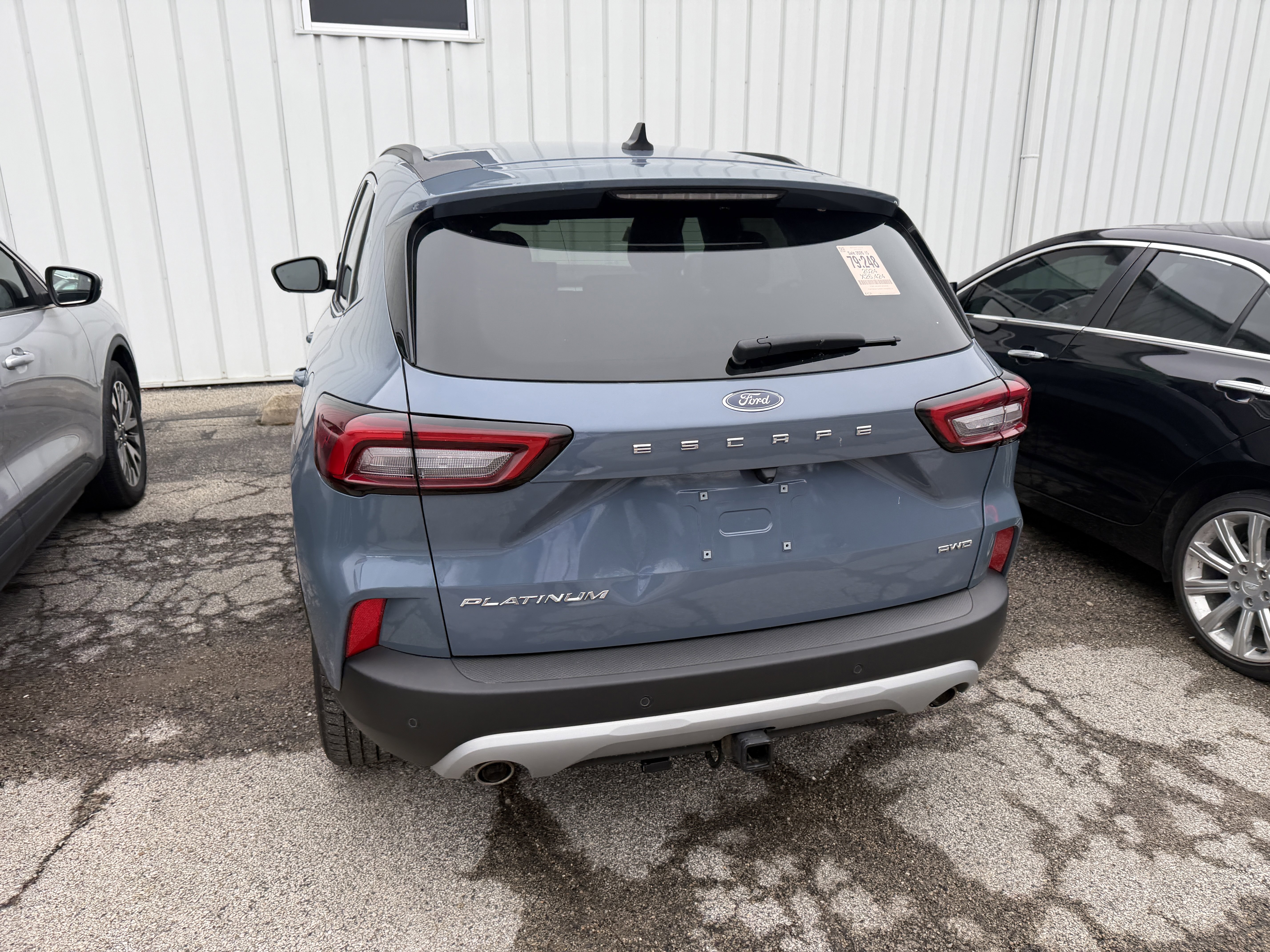 Used 2024 Ford Escape Platinum w/ Premium Technology Package image 6