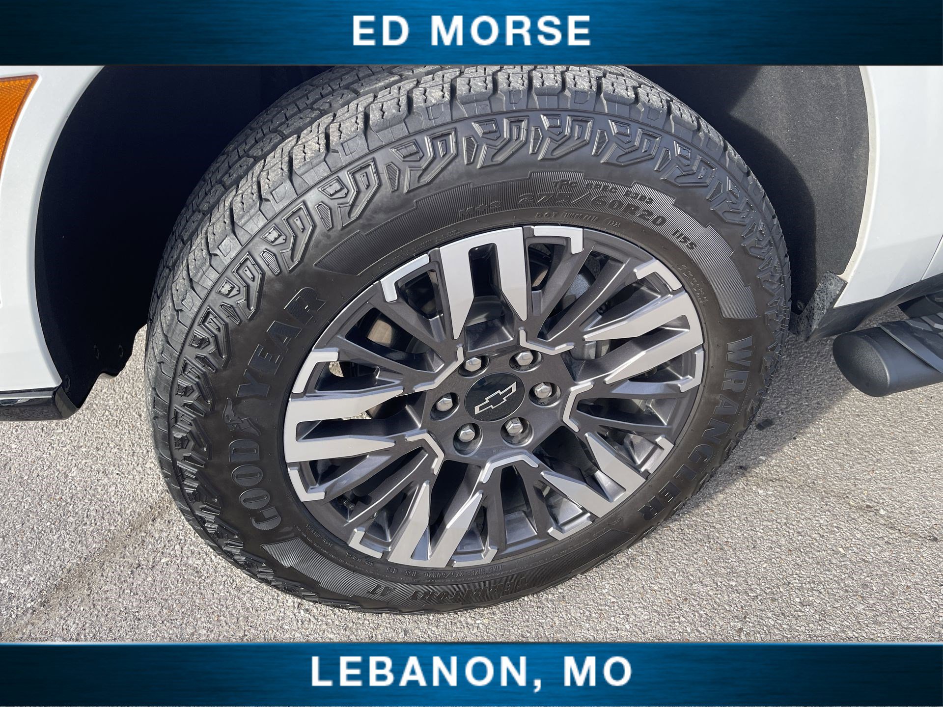 Certified 2025 Chevrolet Suburban Z71 image 31