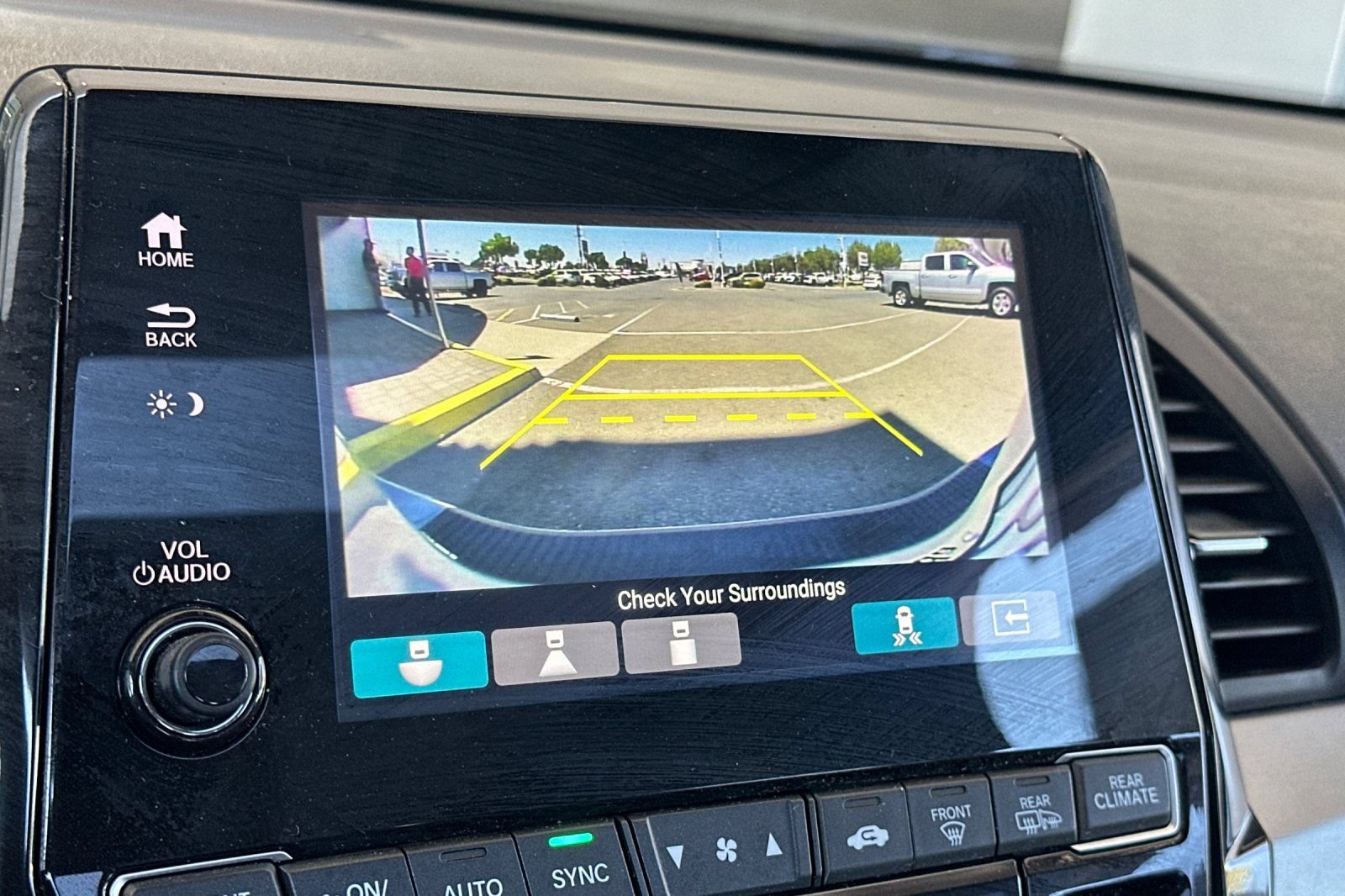 Used 2024 Honda Odyssey Touring image 19