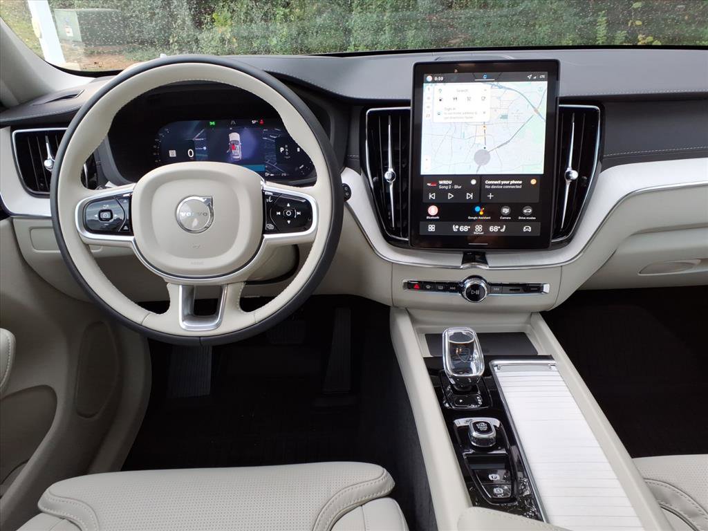 New 2026 Volvo XC60 B5 Ultra w/ Protection Package Premier image 13