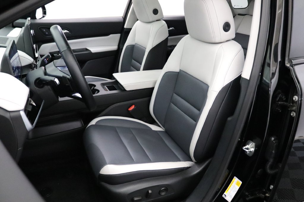 Used 2025 Honda Prologue Touring image 2