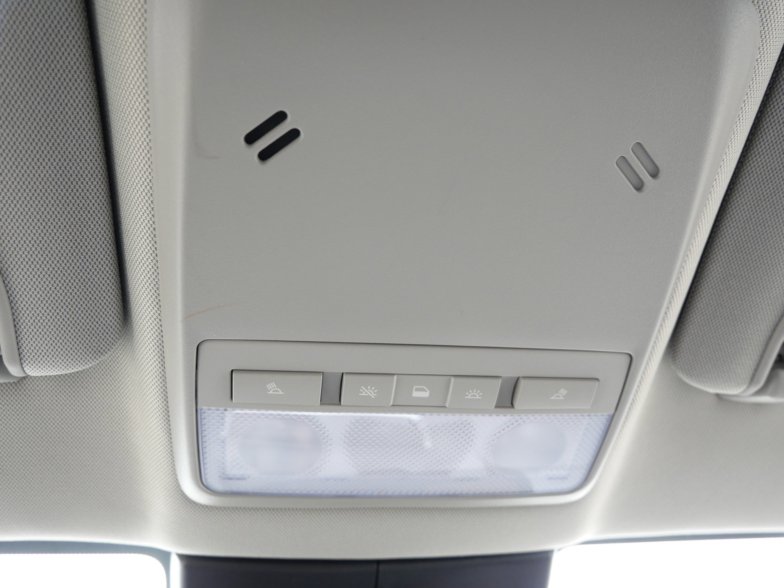 Used 2015 Buick Encore Convenience image 33