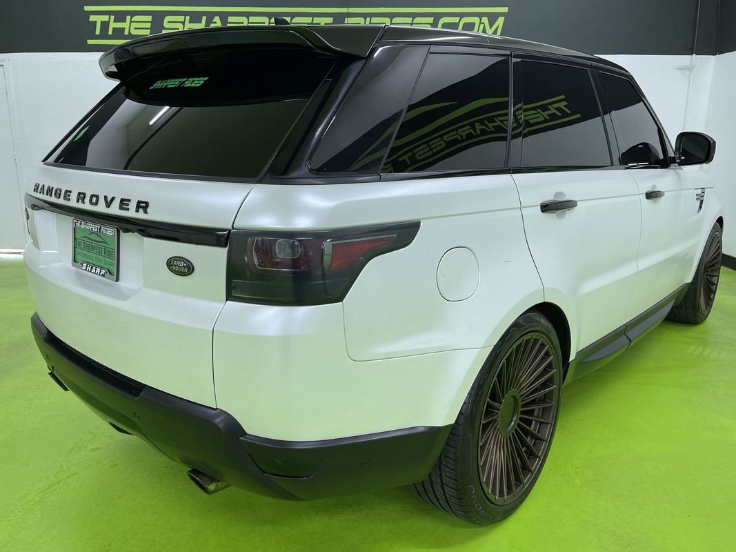 Used 2016 Land Rover Range Rover Sport HSE image 10