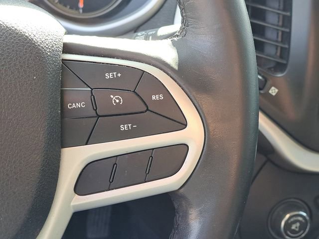 Used 2018 Jeep Cherokee Trailhawk w/ Comfort/Convenience Group image 10