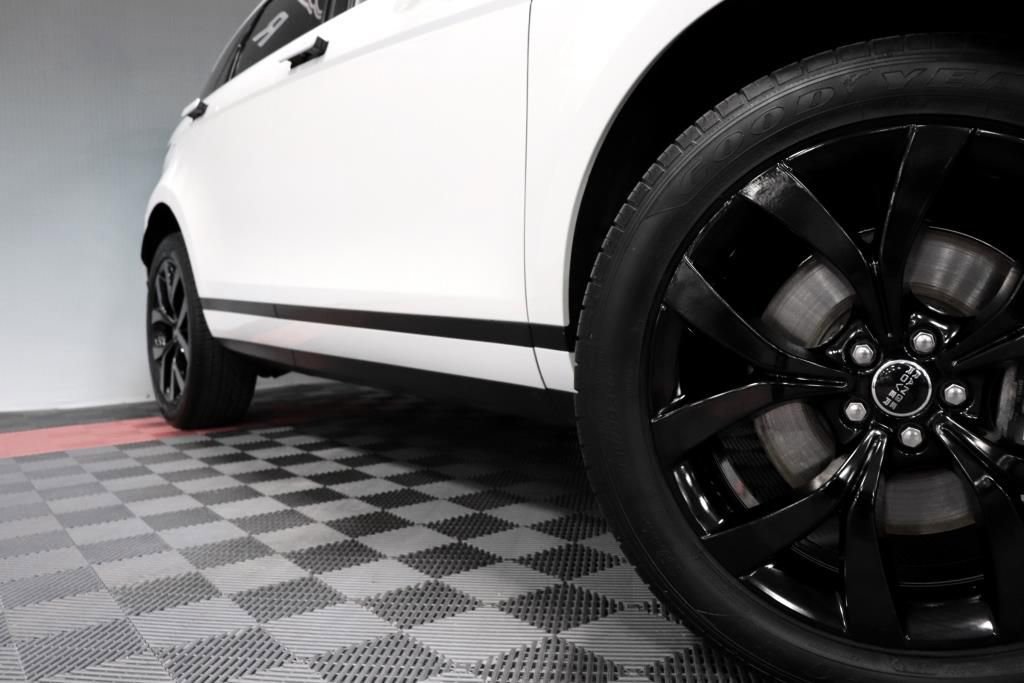 Used 2023 Land Rover Range Rover Evoque SE image 67