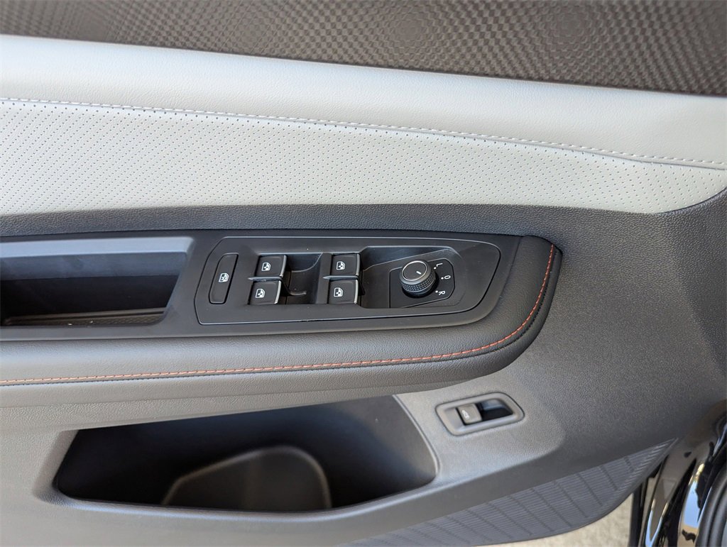 New 2026 Volkswagen Atlas Peak Edition image 18