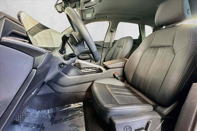 Used 2025 Audi Q5 Premium AWD/4WD image 18