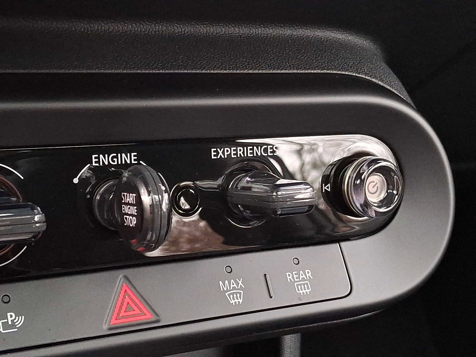 Certified 2025 MINI Cooper S image 20