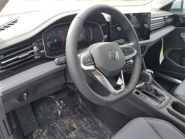 New 2025 Volkswagen Jetta SEL image 20