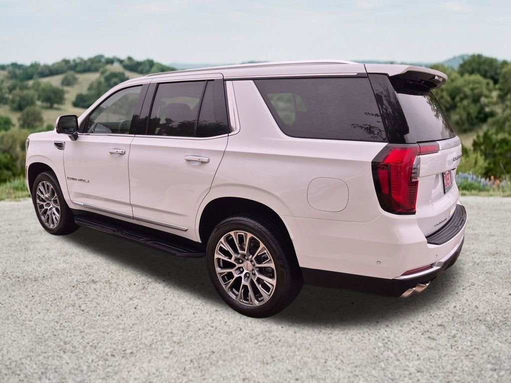 Used 2025 GMC Yukon Denali AWD/4WD image 7