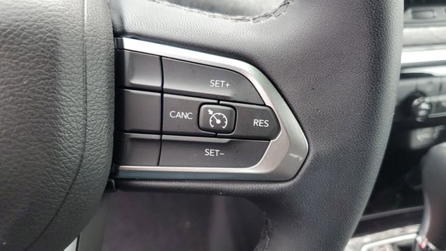 Certified 2024 Jeep Compass Latitude image 9