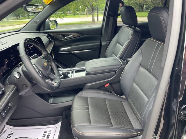 Used 2026 Chevrolet Traverse High Country w/ LPO, Floor Liner Package AWD/4WD image 15