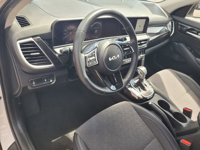 Used 2024 Kia Seltos S image 9