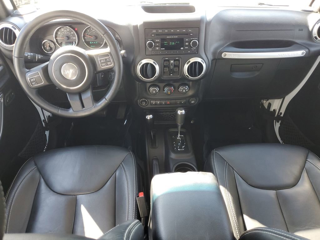 Used 2015 Jeep Wrangler Unlimited Sahara w/ Trailer Tow Group image 19