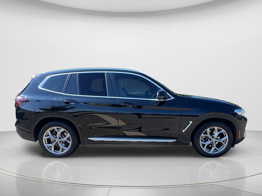 Used 2024 BMW X3 sDrive30i w/ Premium Package RWD image 4