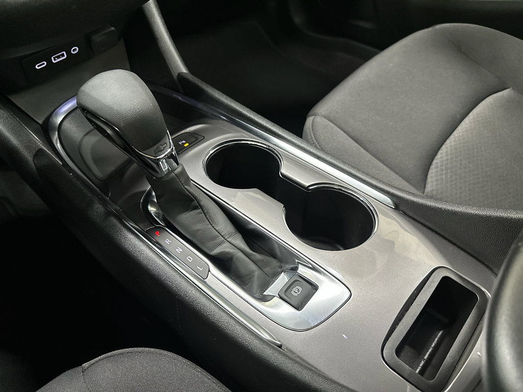 Certified 2025 Chevrolet Malibu LT image 32