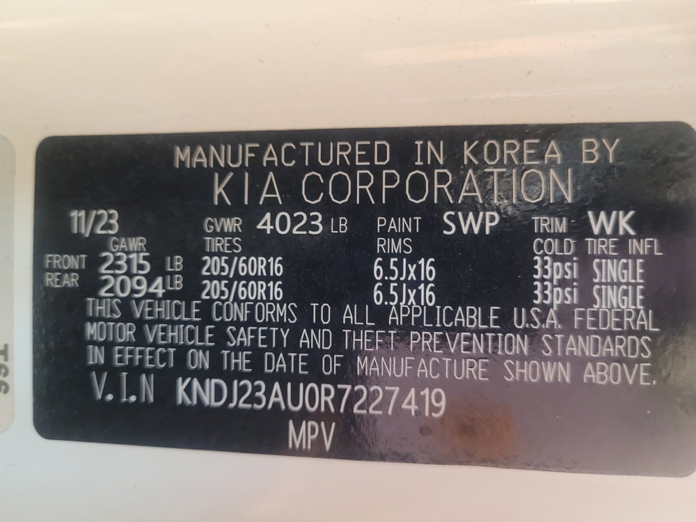 Used 2024 Kia Soul LX w/ Option Group 015 image 33