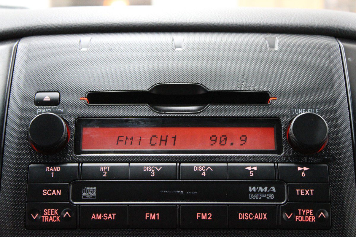 Used 2010 Toyota Tacoma 2WD Access Cab image 17