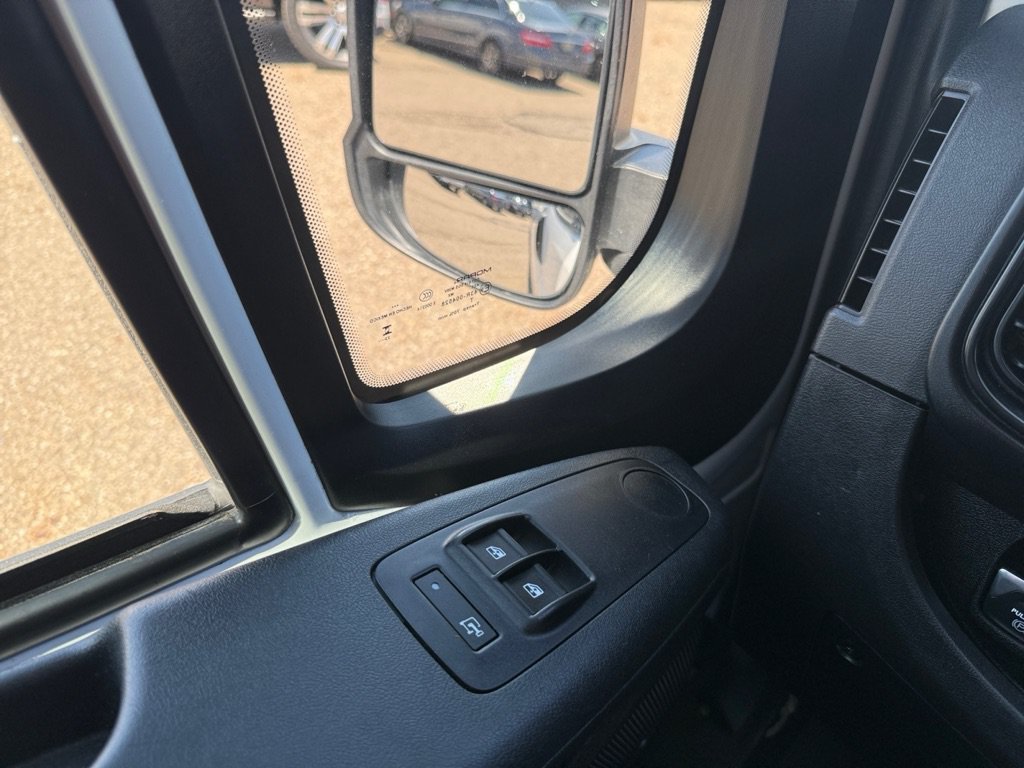 Used 2023 RAM ProMaster 2500 FWD image 16