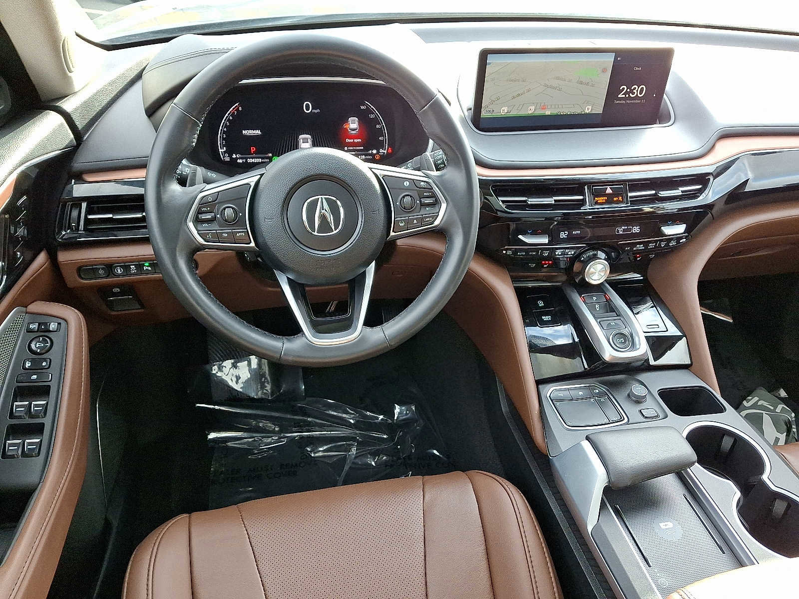 Used 2024 Acura MDX SH-AWD w/ Technology Package image 11