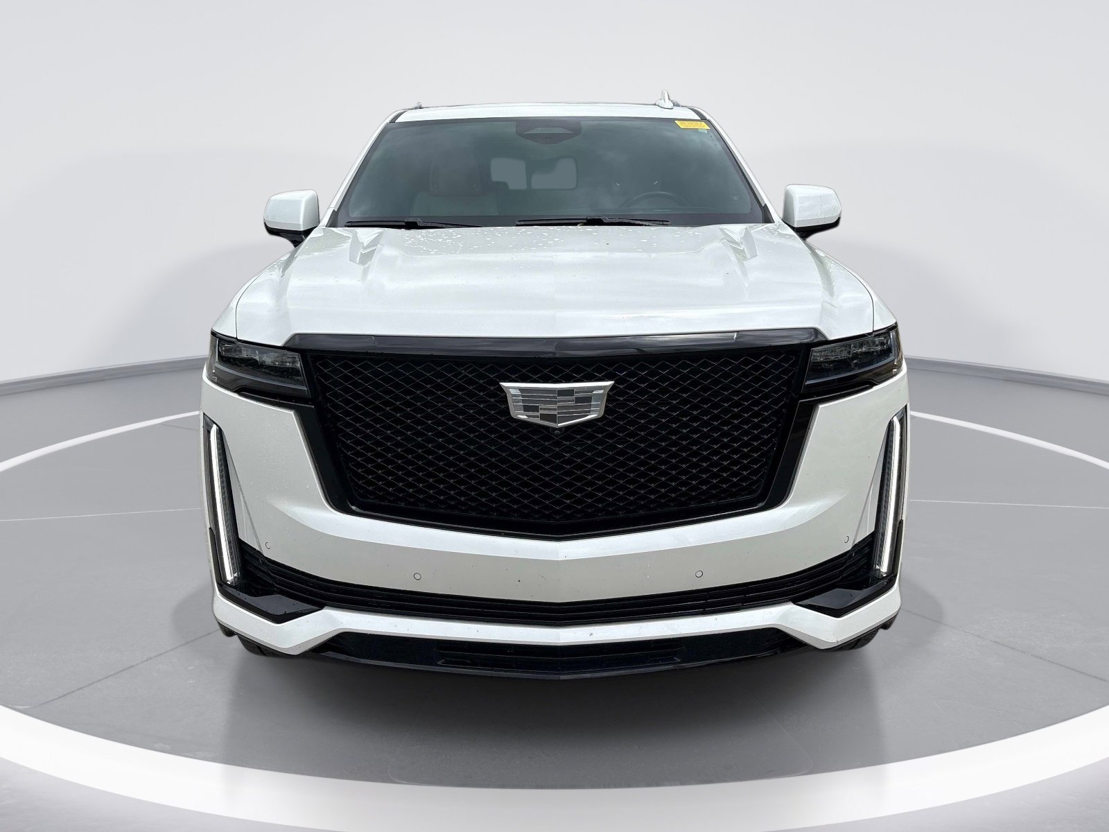 Used 2022 Cadillac Escalade Sport w/ Touring Package AWD/4WD image 2