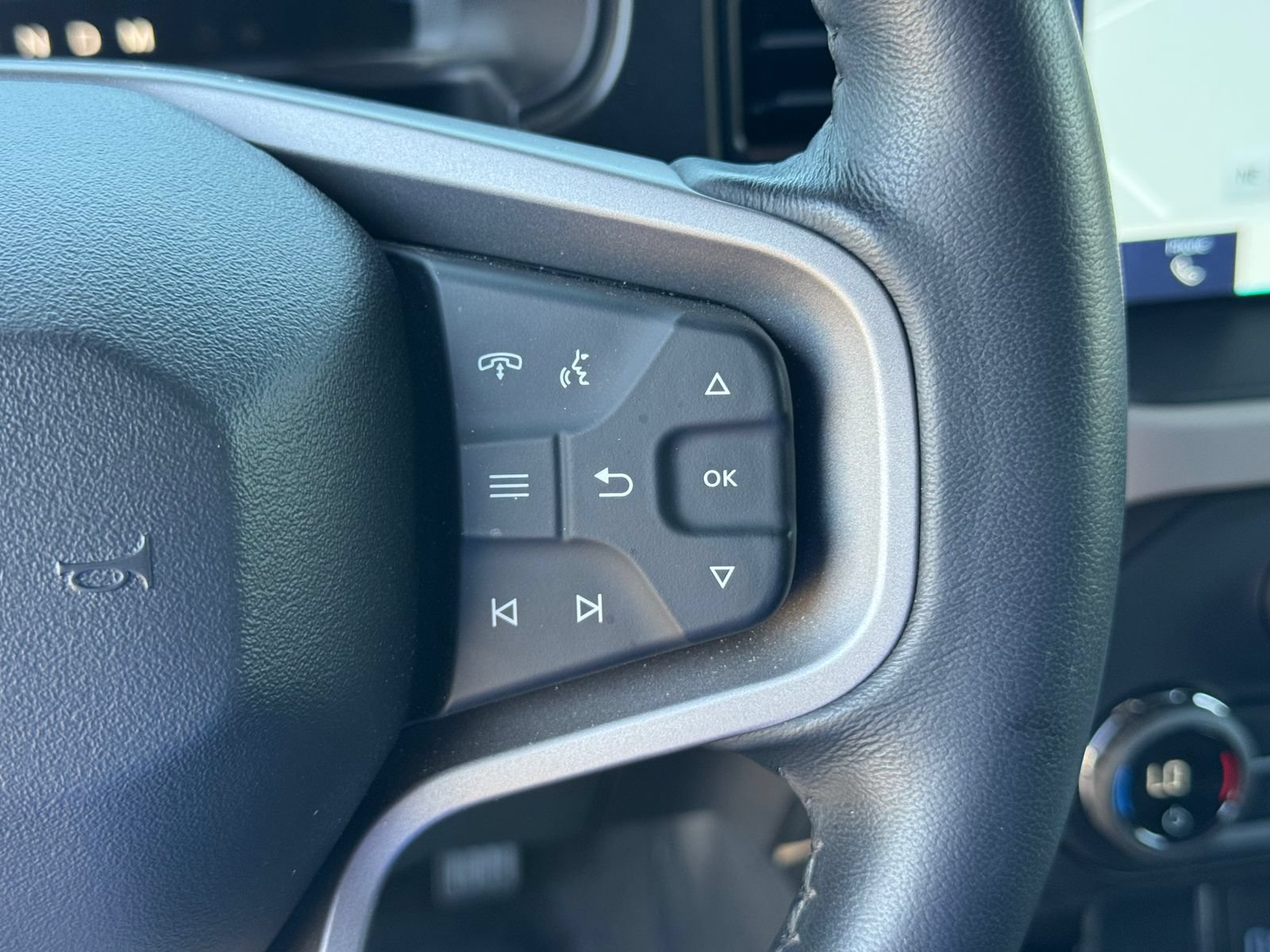 Used 2023 Ford Bronco Wildtrak AWD/4WD image 32
