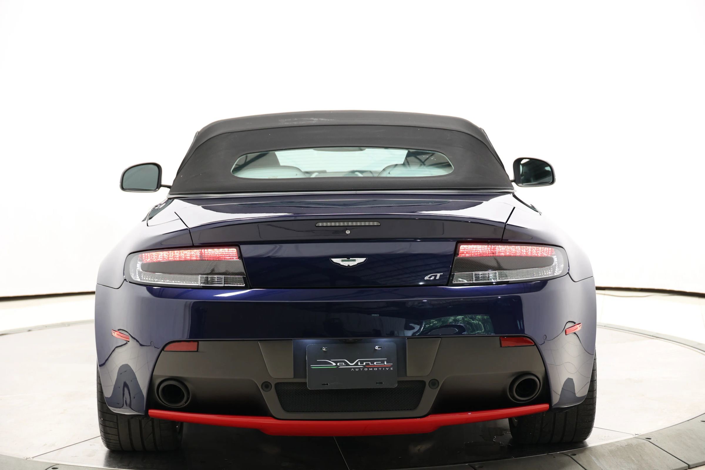 Used 2016 Aston Martin V8 Vantage GT RWD image 85