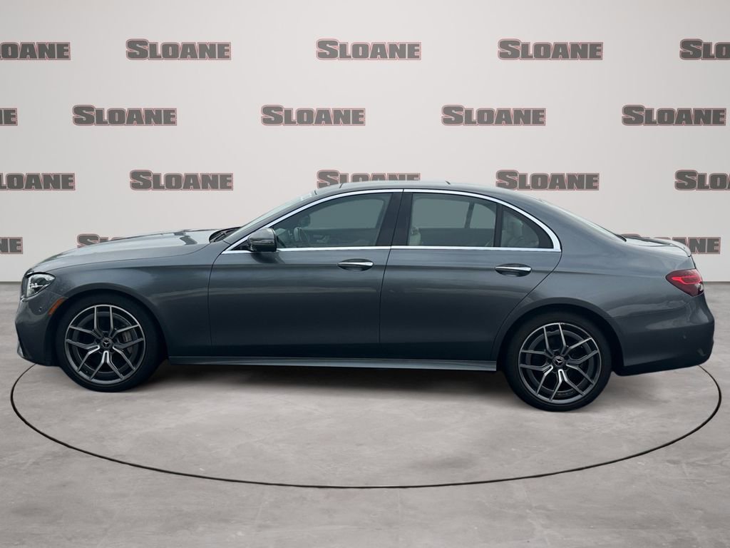 Used 2021 Mercedes-Benz E 350 4MATIC Sedan image 2