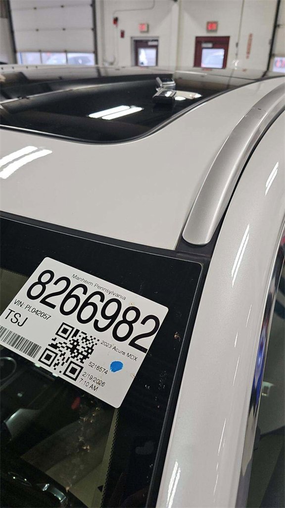 Used 2023 Acura MDX SH-AWD w/ Advance Package image 26