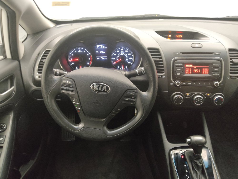 Used 2018 Kia Forte LX FWD image 22