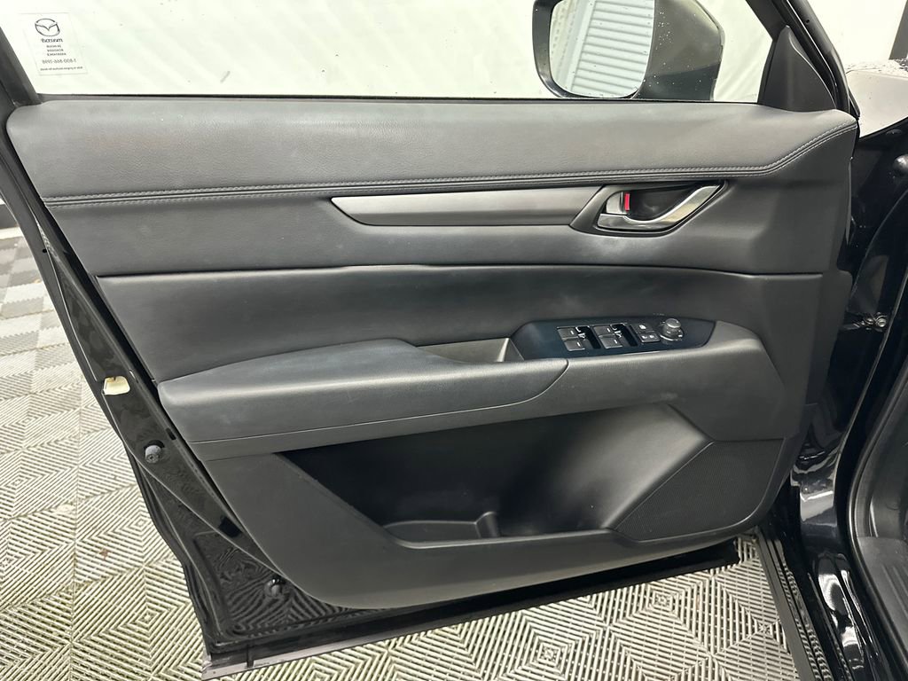 Used 2019 MAZDA CX-5 Touring FWD image 8