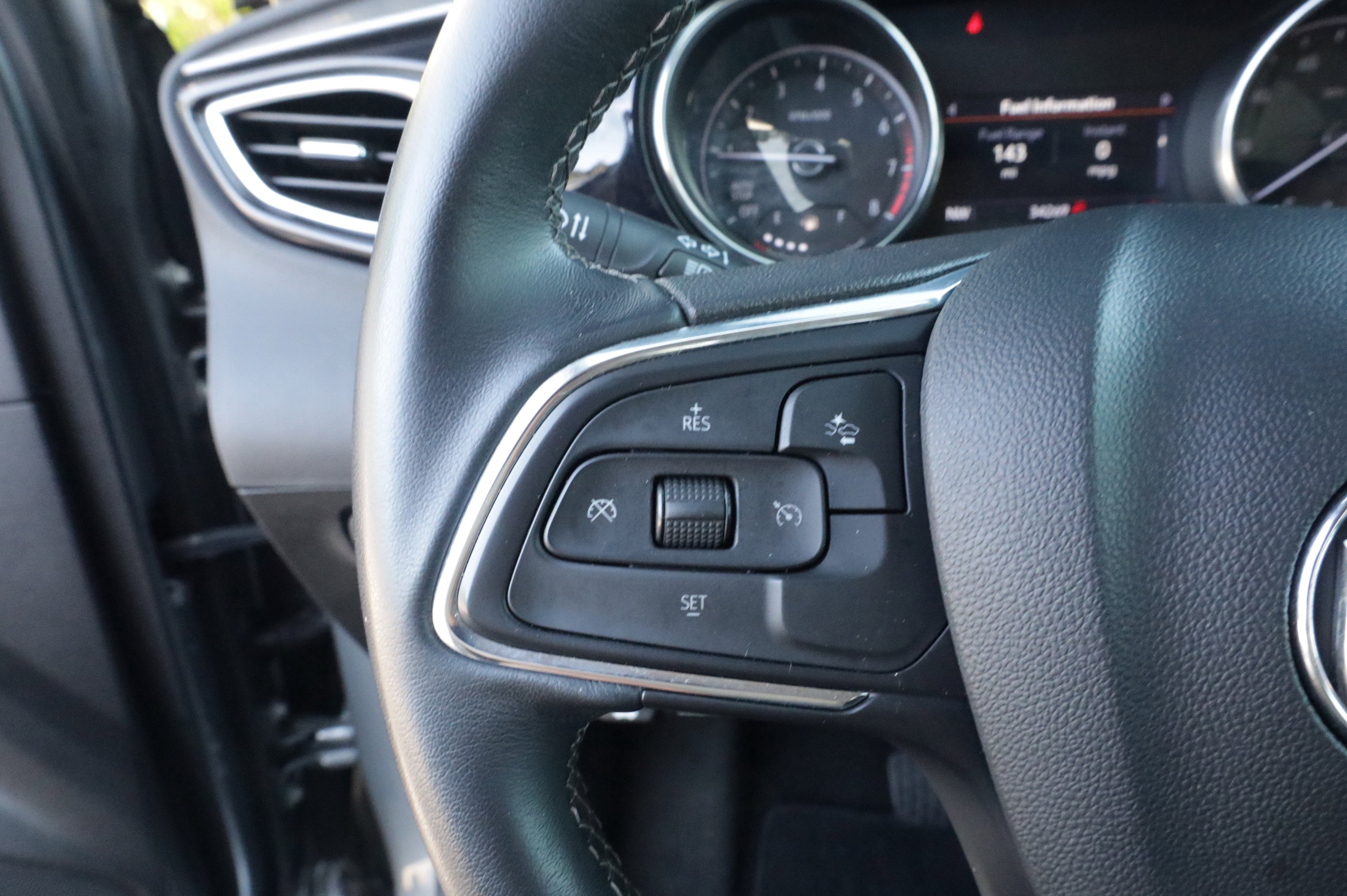 Used 2023 Buick Encore GX Select FWD image 15