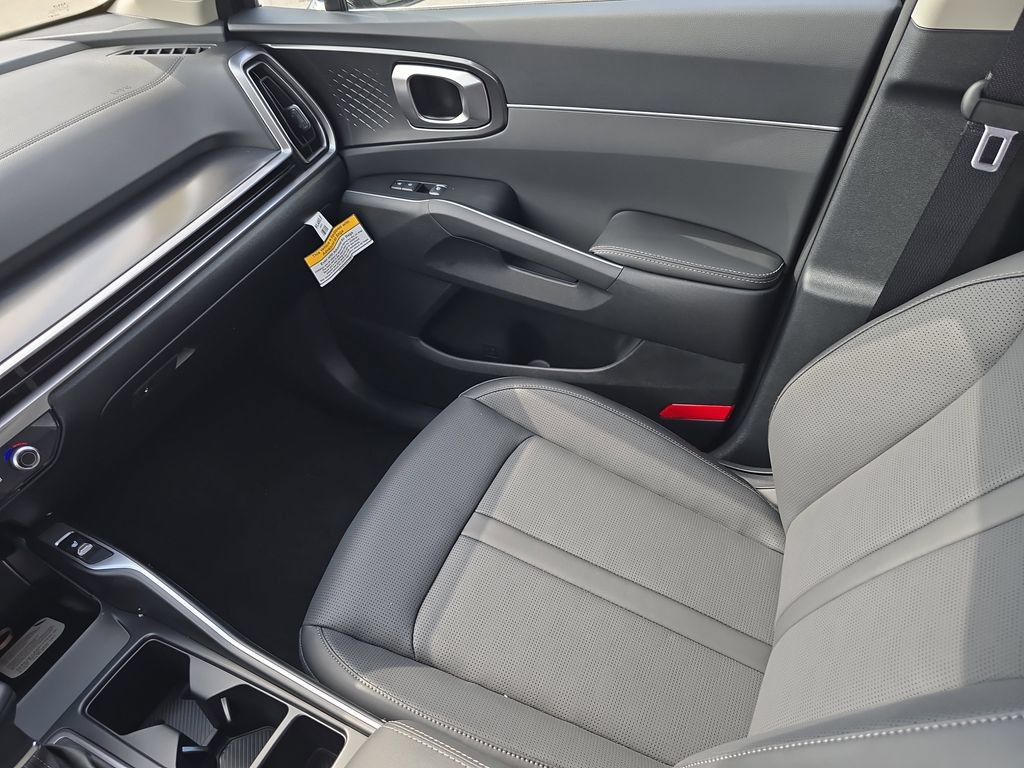 New 2026 Kia Sorento S FWD image 15