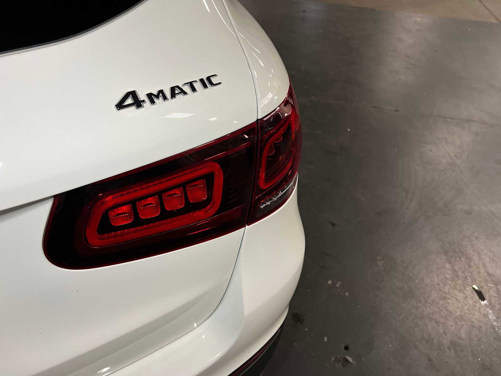 Used 2022 Mercedes-Benz GLC 300 4MATIC image 15