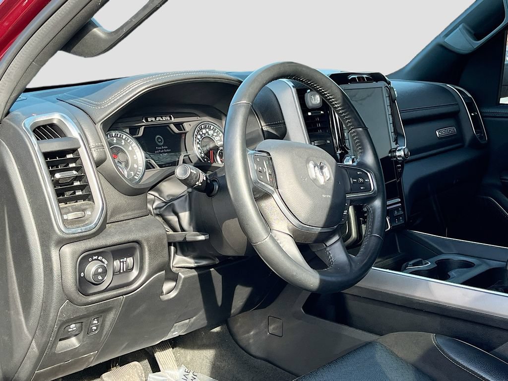 Used 2023 RAM 1500 Laramie AWD/4WD image 9
