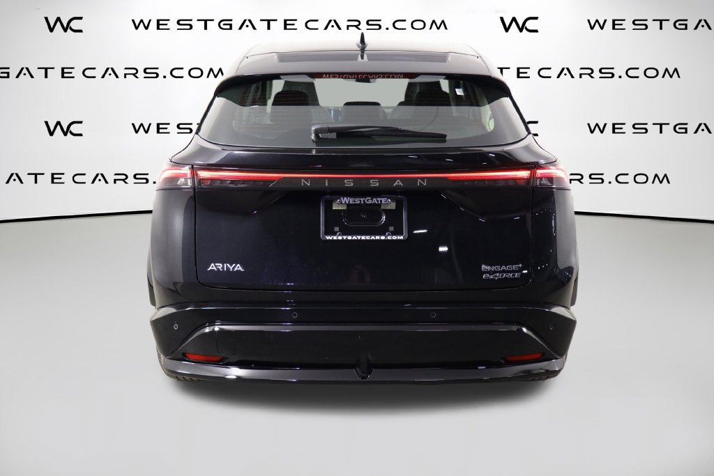Used 2023 Nissan Ariya AWD image 4