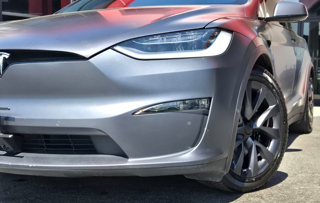 Used 2022 Tesla Model X Plaid AWD/4WD image 3