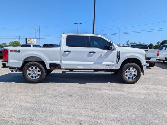 Used 2025 Ford F250 XLT w/ FX4 Off-Road Package AWD/4WD image 3