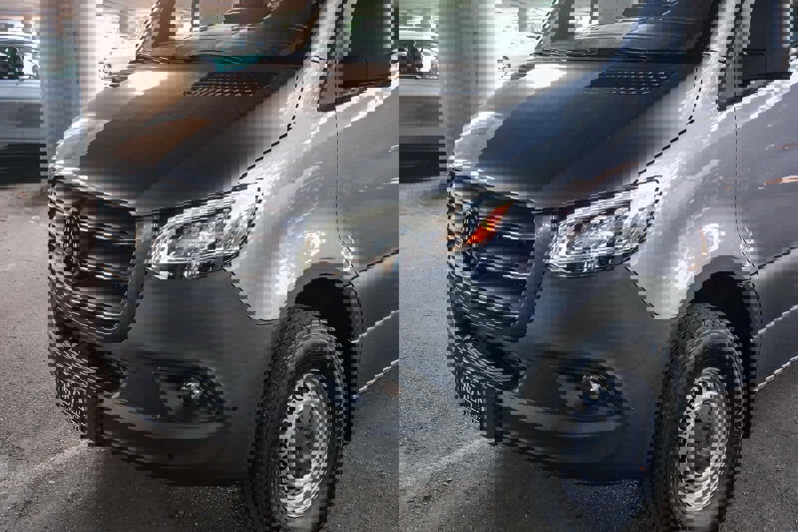 Used 2024 Mercedes-Benz Sprinter 2500 image 12