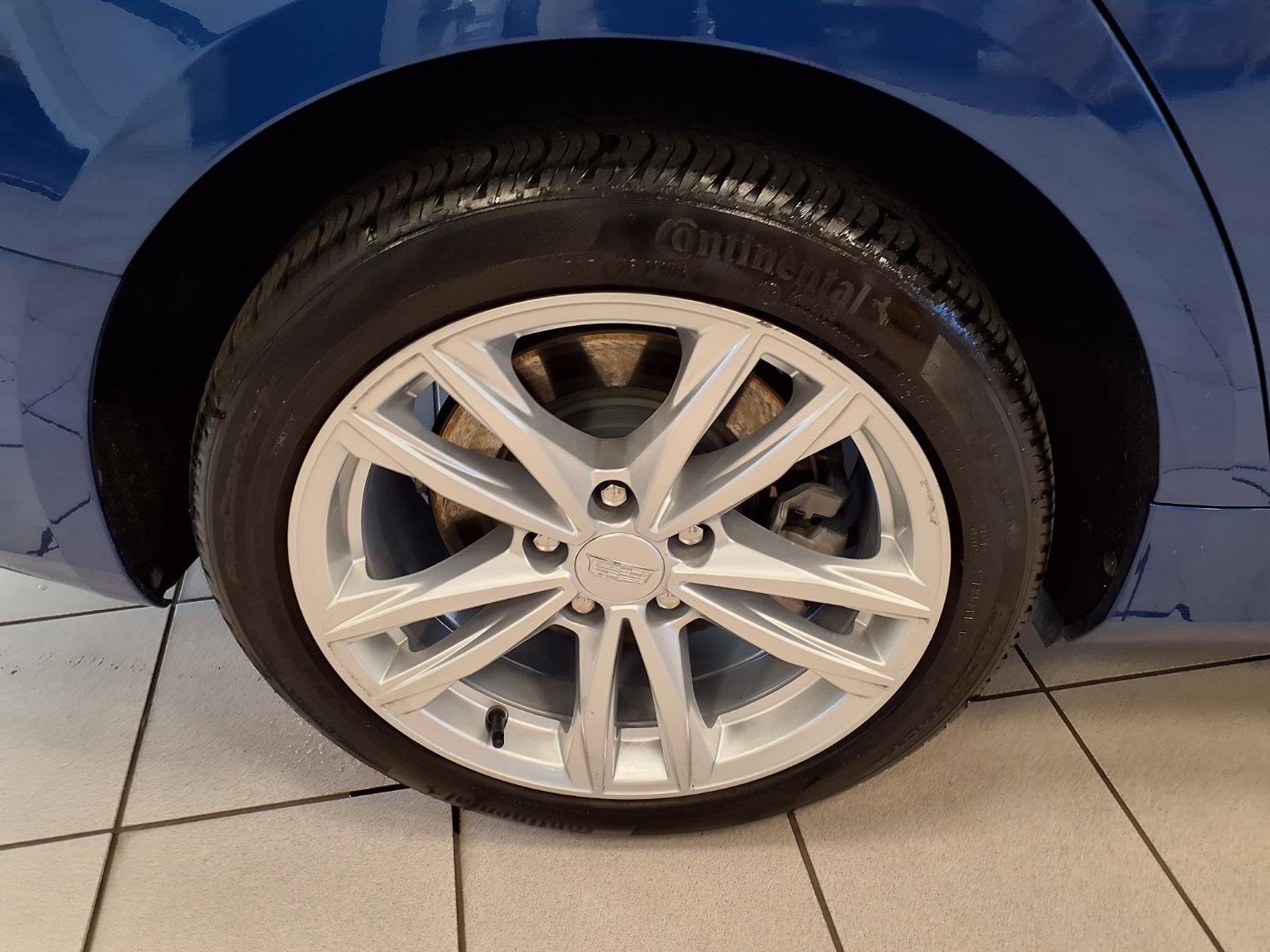 Certified 2022 Cadillac CT4 Luxury RWD image 8