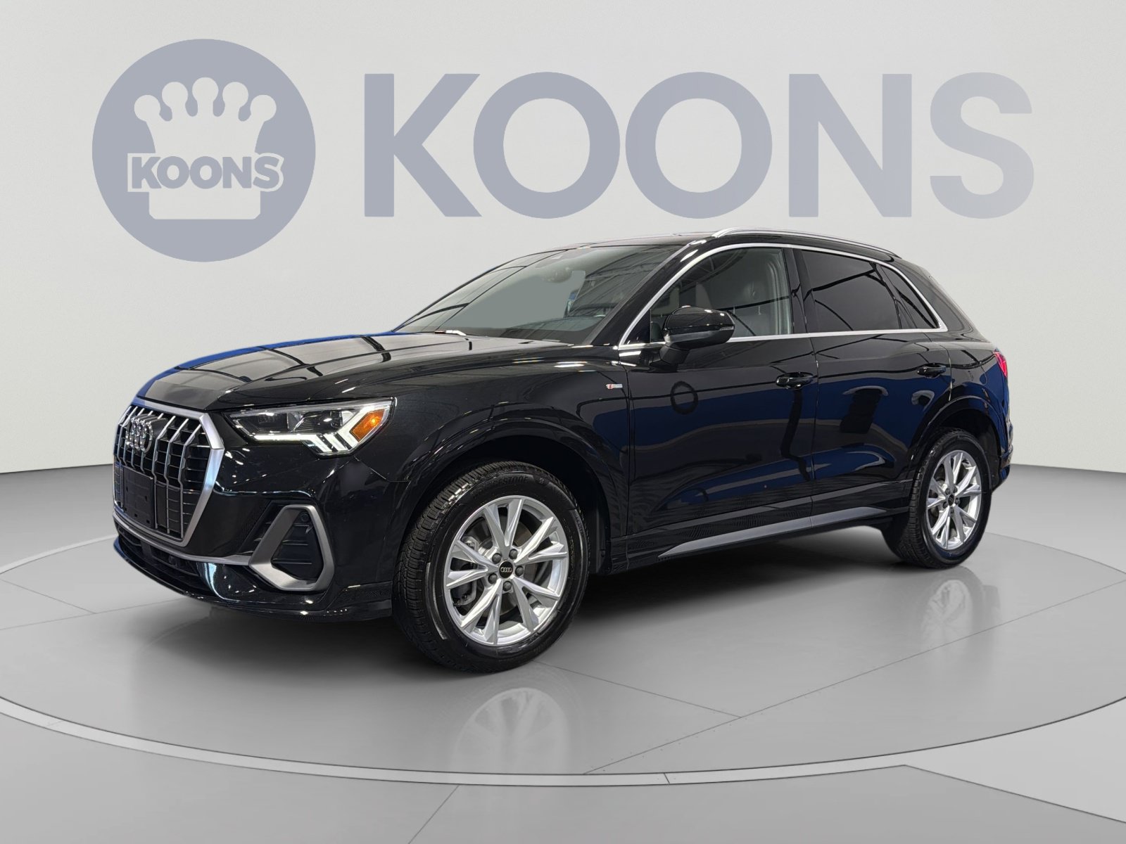 Used 2023 Audi Q3 2.0T Premium Plus AWD/4WD image 1
